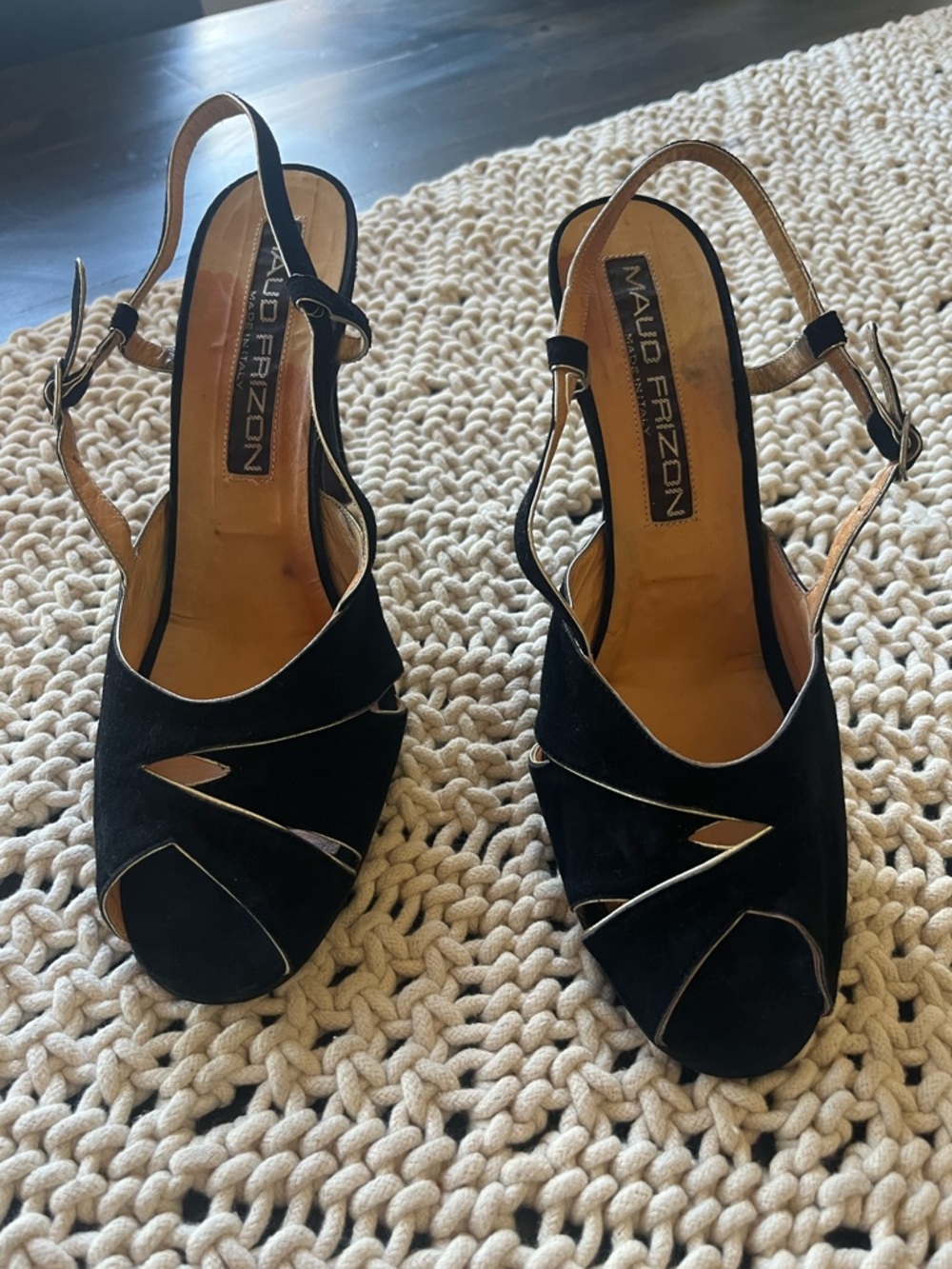 Maud Frizon Vintage Holt Renfrew Suede Black and Gold Heels 8.5 Excellent